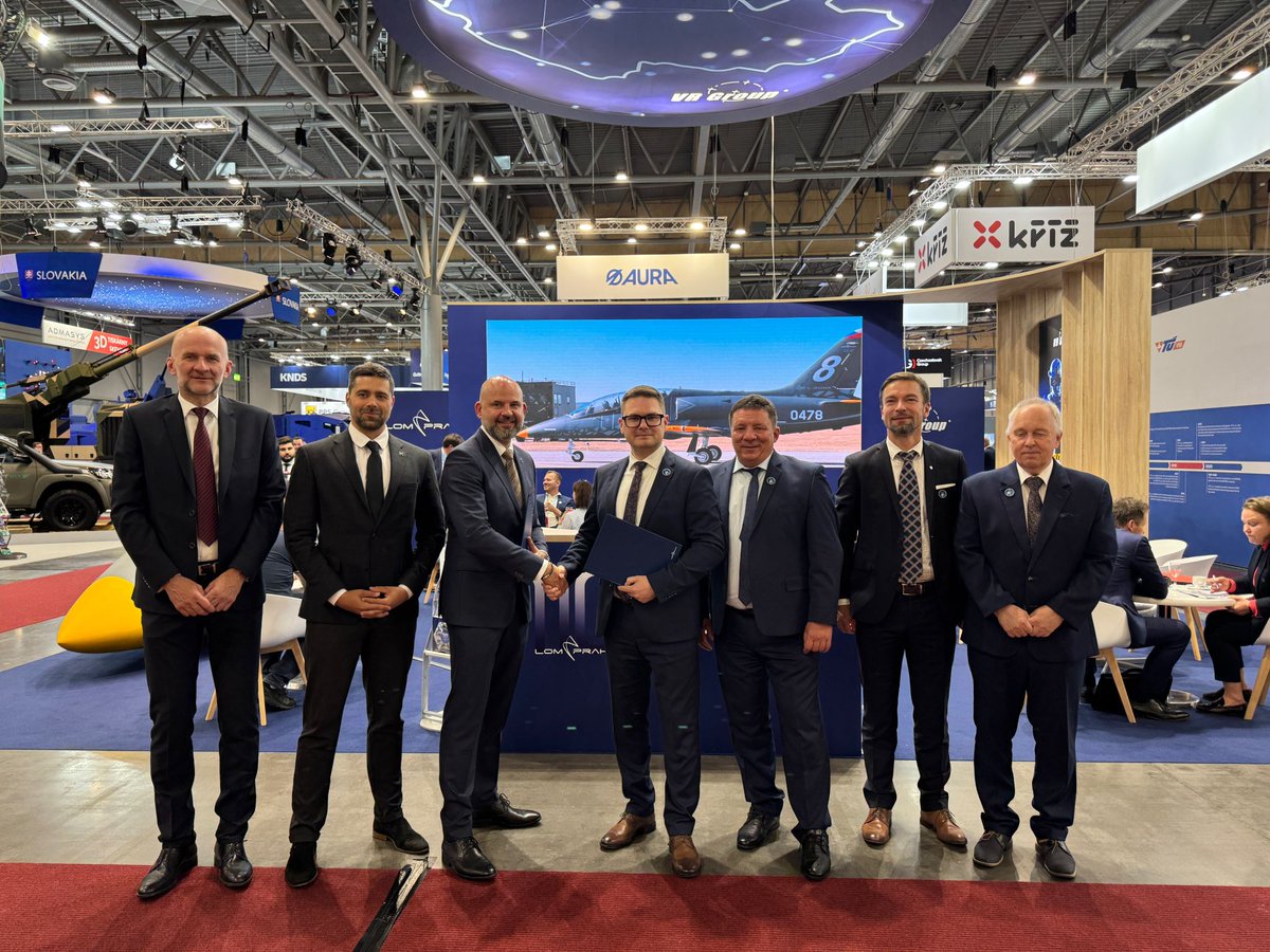 AERO Vodochody (@aero_vodochody) on Twitter photo ✈️ <a href="/AERO_Vodochody/">AERO Vodochody</a> and LOM PRAHA signed a Letter of Intent at #IDET2025 to enhance the L-39 Skyfox training system using LVC (Live-Virtual-Constructive) technology.
Goal: modern, realistic, and efficient pilot training.
#L39Skyfox #LOMPRAHA #LVC #PilotTraining ✈️ <a href="/AERO_Vodochody/">AERO Vodochody</a> and LOM PRAHA signed a Letter of Intent at #IDET2025 to enhance the L-39 Skyfox training system using LVC (Live-Virtual-Constructive) technology.
Goal: modern, realistic, and efficient pilot training.
#L39Skyfox #LOMPRAHA #LVC #PilotTraining