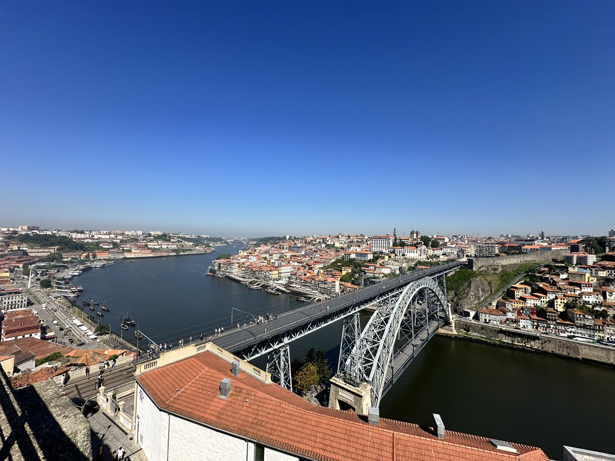 Beautiful Porto - very lucky to have been able to spend a sunny half term here ☀️