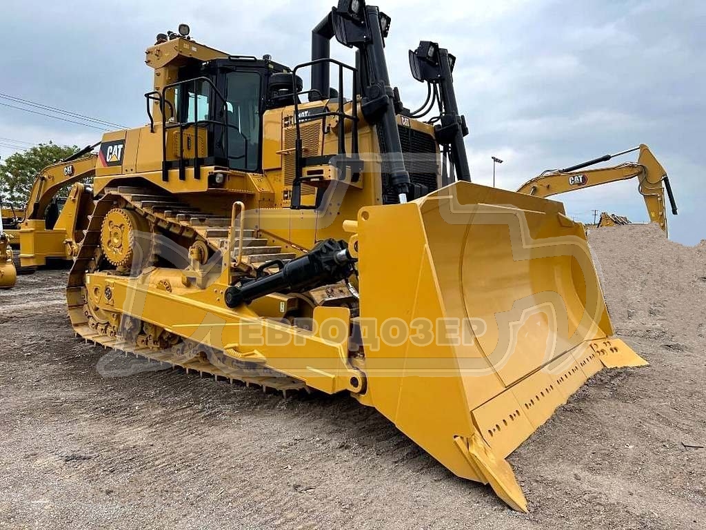 eurodozer's tweet photo. НОВЫЕ ПОСТУПЛЕНИЯ
Наименование: Горный бульдозер     
Тип: Тяжелый гусеничный     
Вид: Карьерный толкающий     
Марка / модель:  CATERPILLAR D10 T2     
Год выпуска: 2022 (2025 г дата оформления ЭПСМ)     
Наработка: 9700 м/ч
https://t.co/U06uoTKEpt https://t.co/wadAdszlyF