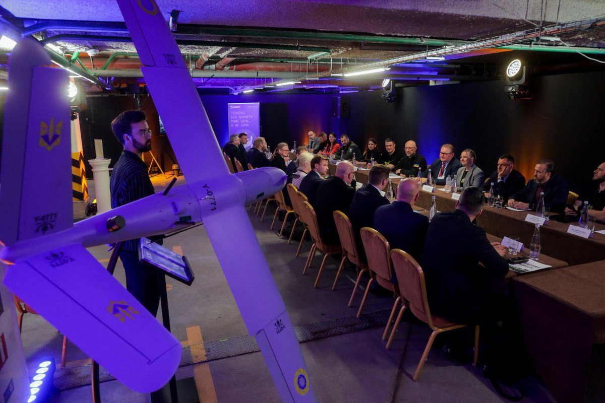 Denys Shmyhal (@denys_shmyhal) on Twitter photo I am grateful to <a href="/PetteriOrpo/">Petteri Orpo</a> and Finnish companies for a substantive dialogue. I invited Finnish companies to invest in Ukraine. We are interested in experience and technologies that will help Ukraine to grow and rebuild.
______
Дякую <a href="/PetteriOrpo/">Petteri Orpo</a> та представникам бізнесу I am grateful to <a href="/PetteriOrpo/">Petteri Orpo</a> and Finnish companies for a substantive dialogue. I invited Finnish companies to invest in Ukraine. We are interested in experience and technologies that will help Ukraine to grow and rebuild.
______
Дякую <a href="/PetteriOrpo/">Petteri Orpo</a> та представникам бізнесу