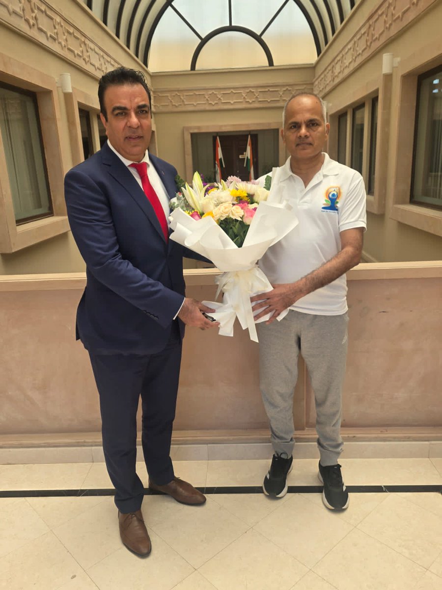 India in Oman (Embassy of India, Muscat) (@indemb_muscat) on Twitter photo Ambassador <a href="/AmbGVSrinivas/">gv srinivas</a> met <a href="/shahdadlateef/">LATEEF SHAHDAD</a> General Manager–Oman, Mass International, and discussed opportunities to strengthen commercial ties and explore areas of mutual interest. Ambassador <a href="/AmbGVSrinivas/">gv srinivas</a> met <a href="/shahdadlateef/">LATEEF SHAHDAD</a> General Manager–Oman, Mass International, and discussed opportunities to strengthen commercial ties and explore areas of mutual interest.