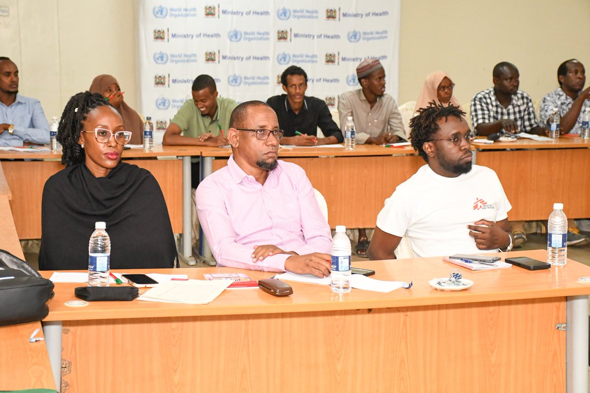 WHOKenya's tweet photo. In📍#Garissa @MOH_Kenya  & @WHOKenya are training 35 health workers from Dadaab refugee camps & cross-border facilities in #Garissa, #Wajir & #Mandera on routine immunization & vaccine preventable diseases.

🛡️This boosts there ability to detect & respond to outbreaks.  #HealthForAll