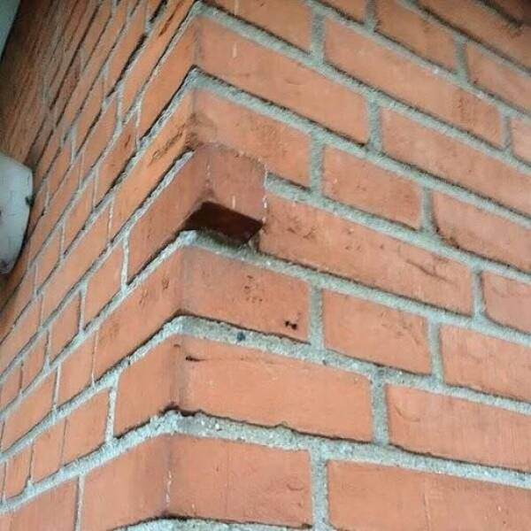 Tengo menos ganas de trabajar que el que hizo esto.