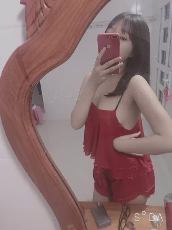 Em nhận đi khách kín tại trọ. Like ib có sdt