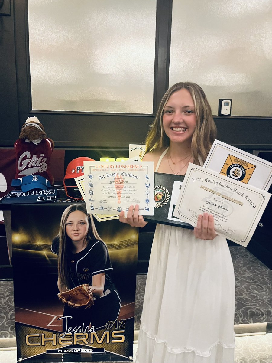 Ended my HS Softball season but so Honored to receive 1st Team All league, Big Stick batting award. (most RBI’s most HR’s, most walks) Also received the Conley Character Award! 4 year letter award. EDHS will always be home. But onto Next 4 a GRIZ! <a href="/MontanaGrizSB/">Montana Griz SB</a>