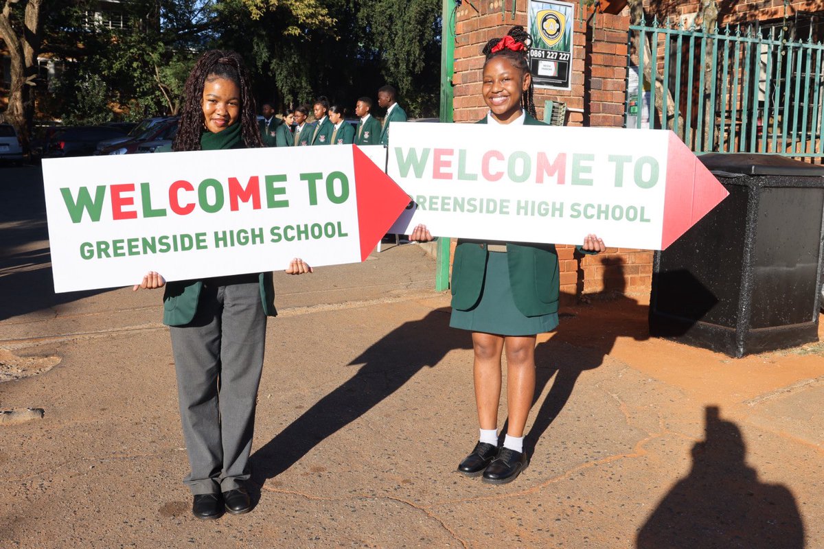 EducationGP1's tweet photo. A prestigious welcome for the MEC, the HOD and District Director by the diligent learners of Greenside High School as we prepare to announce the commencement date of the #2026OnlineAdmissionsGP! 🚀 https://t.co/HeVkWM3XJ7