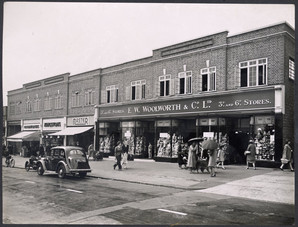 Who remembers Woolworths? ❤️ The first Woolworth's store in England opened  in Liverpool in November 1909, and the last closed in January 2009. It  first began as F W Woolworth and Company, image size:1200x915