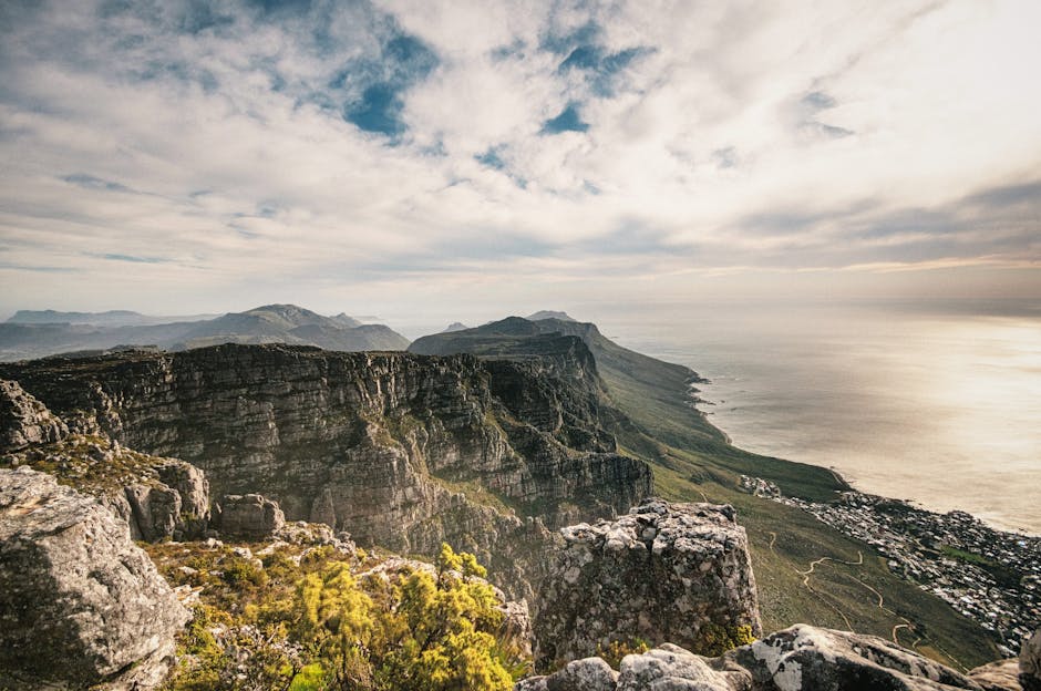 CAGlobal_Jobs's tweet image. Big shift for South African expats: early access to retirement savings

🔗 businesstech.co.za/news/finance/8… 

What would you do if you had early access to your retirement funds?

#TwoPotSystem #SouthAfricanExpats #RetirementPlanning #TaxImplications #GlobalFinance