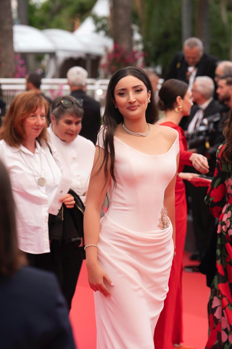 Gracing the red carpet Feryal Ziyari, in a Gemy Maalouf Resort 2025 dress at the 78th Annual Cannes Film Festival.

#GEMYMAALOUF