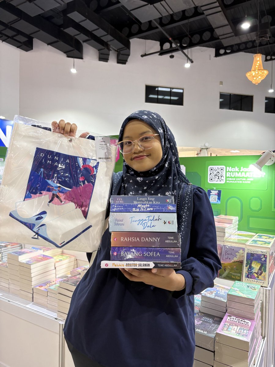 PBAKL tak lengkap kalau tak bawak balik novel IMAN! 

Tahun ni IMAN keluarkan 5 novel daripada barisan penulis hebat (Faisal Tehrani, Fiy Suri, Hasif Rayyan, Melni, dan… drpd Pemenang Sayembara IMAN tahun lepas 😍

Rujuk thread ni kalau nak usha isi dalam buku. 🧵👇🏻