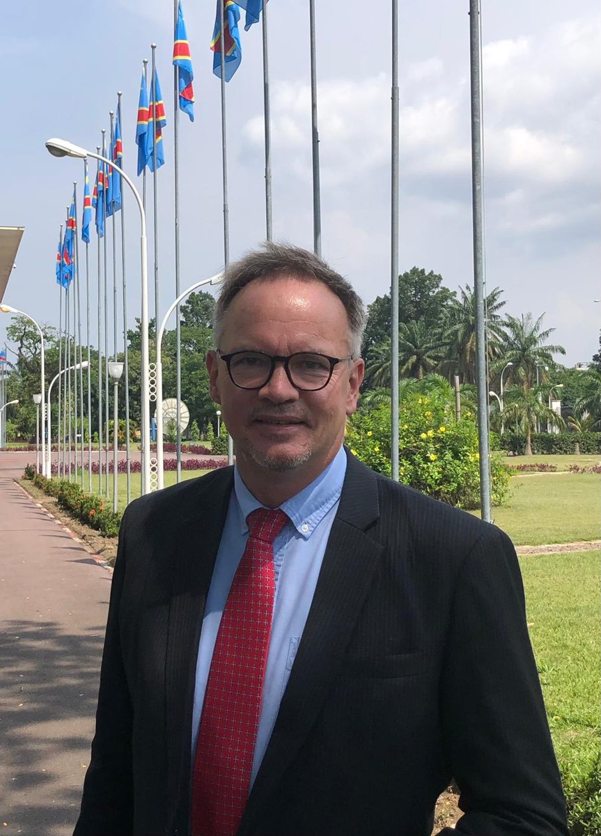 L’Ambassade royale de Norvège en RDC est heureuse d’annoncer la prise de fonction de M. Jon-Åge Øyslebø, le nouveau Chargé d’affaires et aussi ancien ambassadeur en RDC entre 2021 et 2023. L’équipe de l’ambassade vous souhaite un bon retour au Congo. Boyeyi malamu.