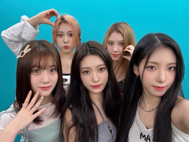 ✿ ( X ) | 29.05.25 ✿

› Pour. Odyz
*:*:*:*:*:*:*:*
∧┣ ㄹ┣ㅎ ㅐ*
*:*:*~♡~:*:*:*
▣r┖┃▣r┖┃*
*:*:*:*:*:*:*:*
De. OddYouth

#ODDYOUTH #오드유스 <a href="/oddyouth_offcl/">ODD YOUTH (오드유스)</a>