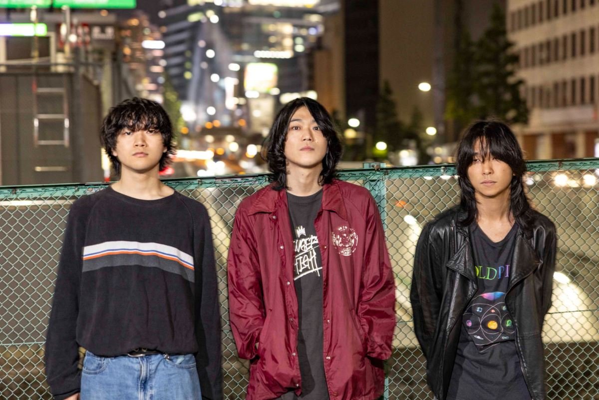 OngakuPia's tweet image. 【盟友鼎談🎙】山崎大樹（JIGDRESS）×仲川慎之介（時速36km）×北（ルサンチマン）、音楽性もスタイルも異なる3組を繋ぐ『信念』とは？
lp.p.pia.jp/article/news/4…

サイン入りポラ🎁も！
@JIGDRESS @36km_per_hour @rusantiman_band #JIGDRESS #時速36km #ルサンチマン