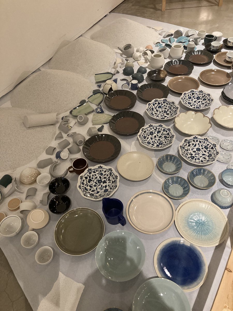 harukaM25's tweet photo. 岐阜市役所・ぎふメディアコスモスで
開催中の「発酵ツーリズム東海」
うまみの聖地巡礼展に行ってきました！
こんなに発酵食って豊かにあったんだと
ビックリ🫢
戦利品は岐阜のワインとたまり醤油、
味噌汁です。
近いからまた行くつもり💓

#発酵ツーリズム東海 #ぎふメディアコスモス https://t.co/SUKCQt70VI