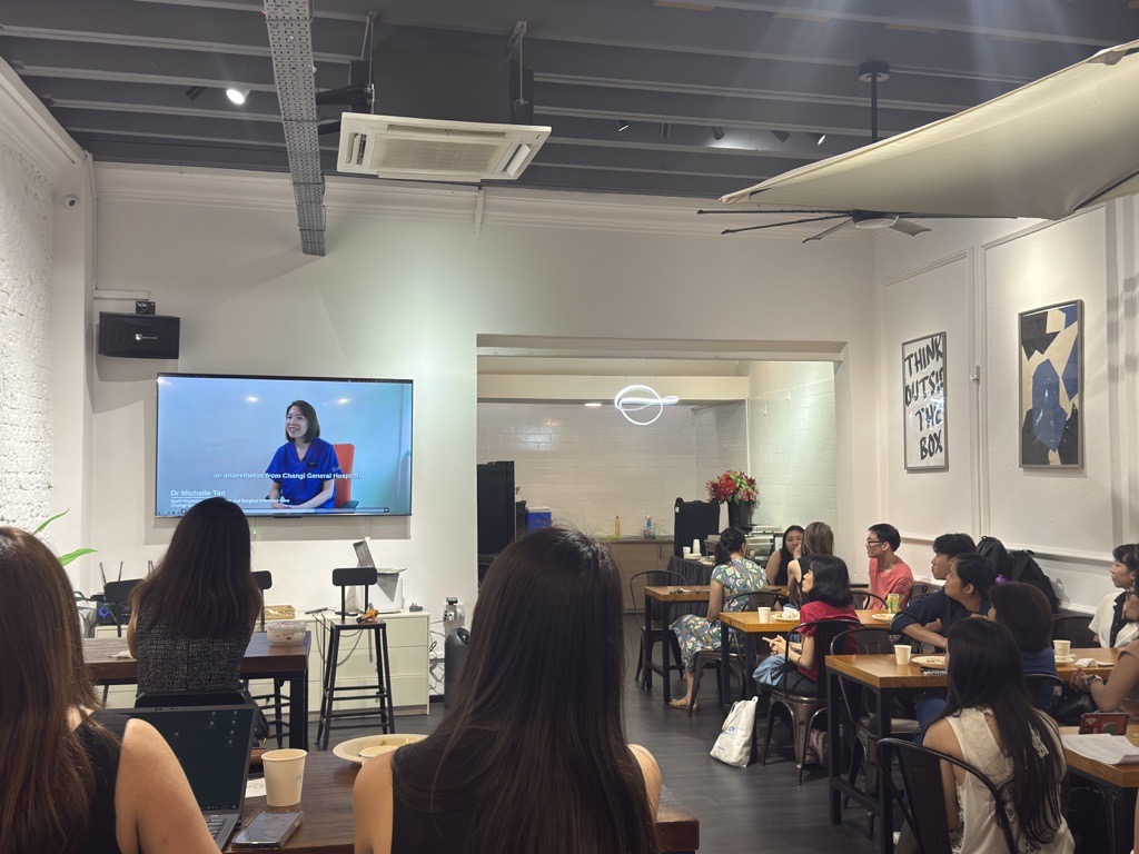 💬 “Patients trust us &amp; it wouldn’t be right to stay silent.” 
Inspiring #SustainableHealthStories were shared by Dr Jo-Anne Yeo, Dr <a href="/peikee1985/">Pei Kee Poh</a>  &amp; Dr Michelle Tan last night —  challenges, wins &amp; how change sticks when the whole health system gets involved. 🌱💪