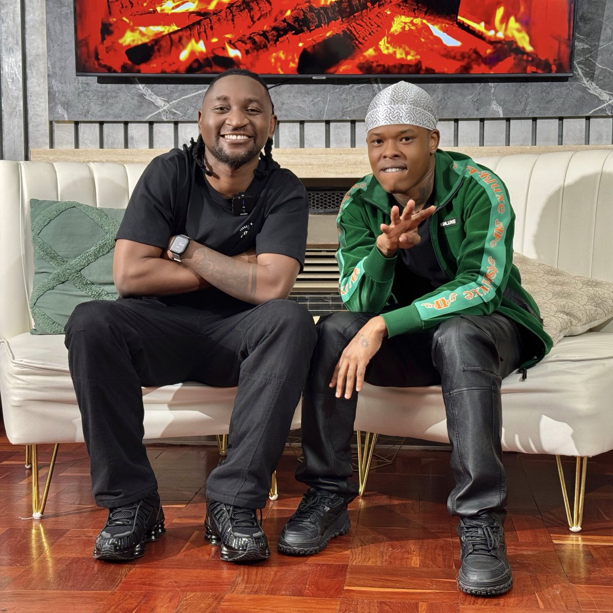 Guess who is visiting us tonight ? Yeah! Tonight, at 8 o’clock, we will have <a href="/Nasty_CSA/">IVYSON</a> on the Jaa Kev Show. Kuchema 🔥🔥🔥🔥 let’s meet ku Madness Entertainment YouTube Channel.

Powered by <a href="/888betsmalawi/">888bets Malawi</a>