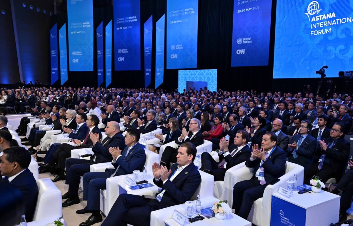 The EBRD (@ebrd) on Twitter photo Our <a href="/JRigterink/">Jurgen Rigterink</a> attended <a href="/AstanaIntlForum/">Astana International Forum</a> & met key senior officials of #Kazakhstan.
With over €11 bn invested to date, <a href="/EBRD/">The EBRD</a> continues to support upgrades of national infrastructure, decarbonisation, better connectivity & banking sector reform in the country Our <a href="/JRigterink/">Jurgen Rigterink</a> attended <a href="/AstanaIntlForum/">Astana International Forum</a> & met key senior officials of #Kazakhstan.
With over €11 bn invested to date, <a href="/EBRD/">The EBRD</a> continues to support upgrades of national infrastructure, decarbonisation, better connectivity & banking sector reform in the country