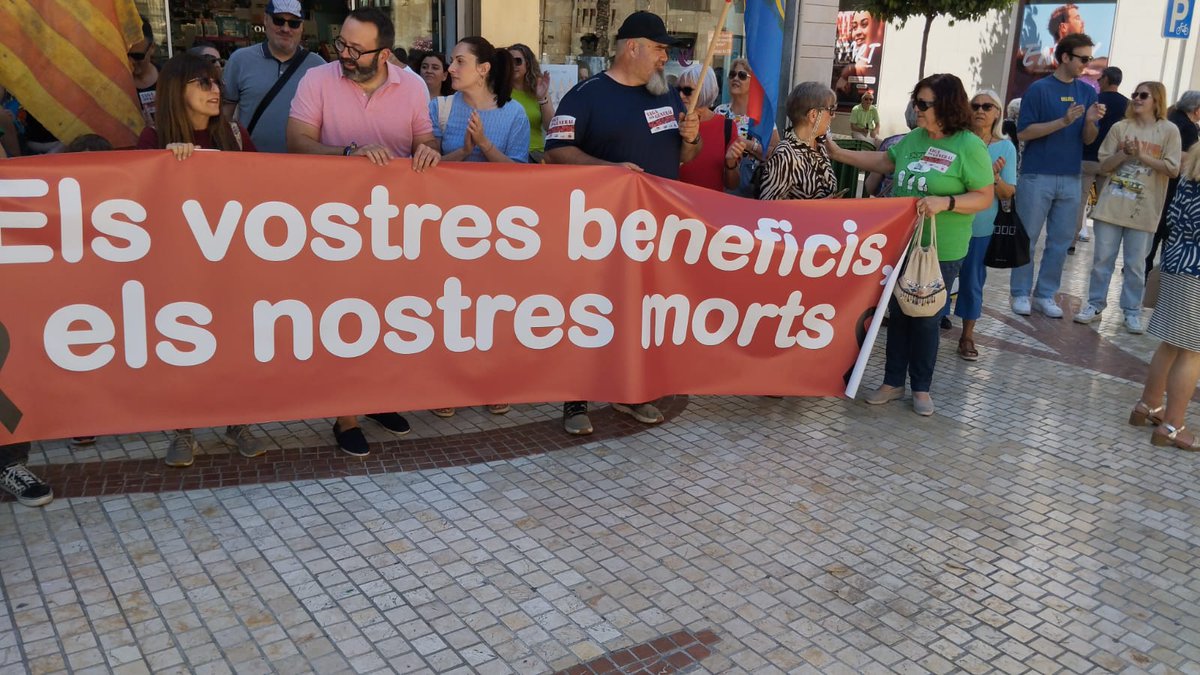 Elx 
#mazondimissió #MazonDimissio #MazonDimisión