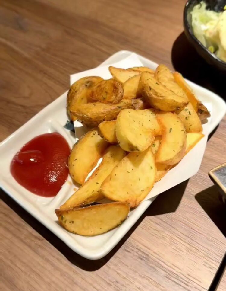 刺身で酒が止まらない夜🍶
どのネタが好き？僕はトロ派😍