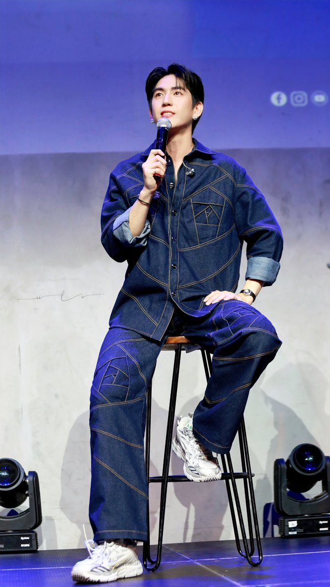 eilezheng's tweet image. 250528
ICH lIEBE DICH JIMMYSEA
🩵🩵
#JimmySea1stFMinBerlin
#JimmySea1stEuropeanTour
#sea_tawinan @Sea_tawinan
#JimmySea #จิมมี่ซี
