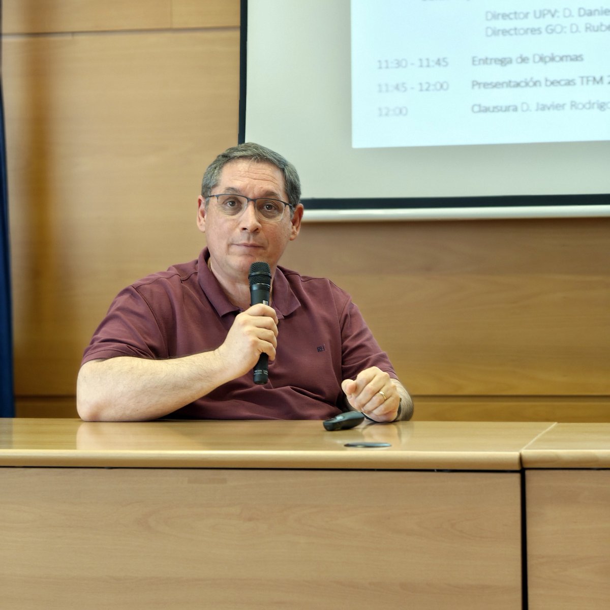 Esta mañana hemos celebrado la tradicional #JornadaCatAguasVLC💧 que refuerza colaboración entre <a href="/GlobalOmnium/">Global Omnium</a> y la <a href="/UPV/">Universitat Politècnica de València</a> en #investigación, #innovación y formación.
La jornada fue inaugurada por 👩‍💼 Marián Serrano (G.O), 👨‍🏫 Pedro Iglesias (MIHMA) y 👨‍🏫 Javier Rodrigo (Dir  Cátedra)