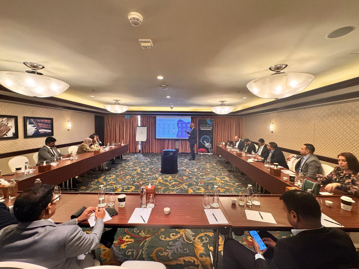 linkdevelopment's tweet image. Happening Now at &quot;Future-Ready Government&quot; Roundtable! Mohamed Safaa El-Din from #LinkDevelopment delivers &quot;Driving Public Sector Innovation&quot; - showcasing how @OutSystems&apos; AI-powered low-code transforms government agencies with UAE Ministry of Economy success stories!

#LowCode…