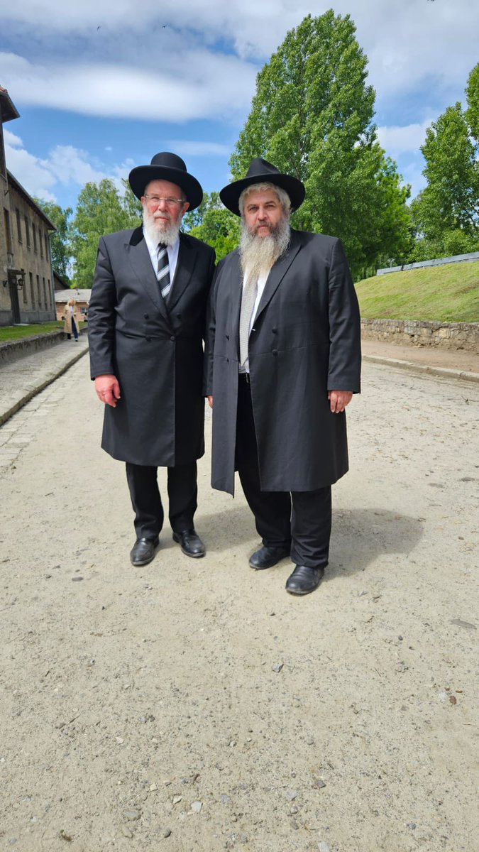 During the European Rabbinical Conference in Krakow, I met with the Chief Rabbi of Israel, Kalman Ber, who has only recently been elected to his very important and responsible position  

It was a good meeting with a man of great wisdom and boundless devotion to the Jewish