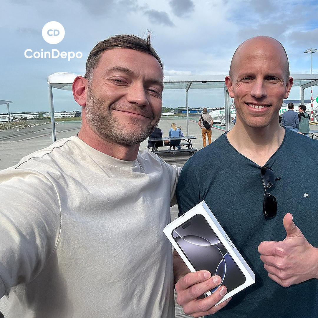 DepoCoin's tweet photo. 🇳🇱 The trip to the Netherlands isn’t over yet!

🎉 Our 9th lucky winner, Gerardus, just received his brand-new iPhone!

Thank you for trusting CoinDepo and being part of our growing community 💙

📦 More exciting promos are on the way — stay tuned!

#CoinDepo #Giveaway #CryptoRewards #iPhoneWinner #CryptoCommunity