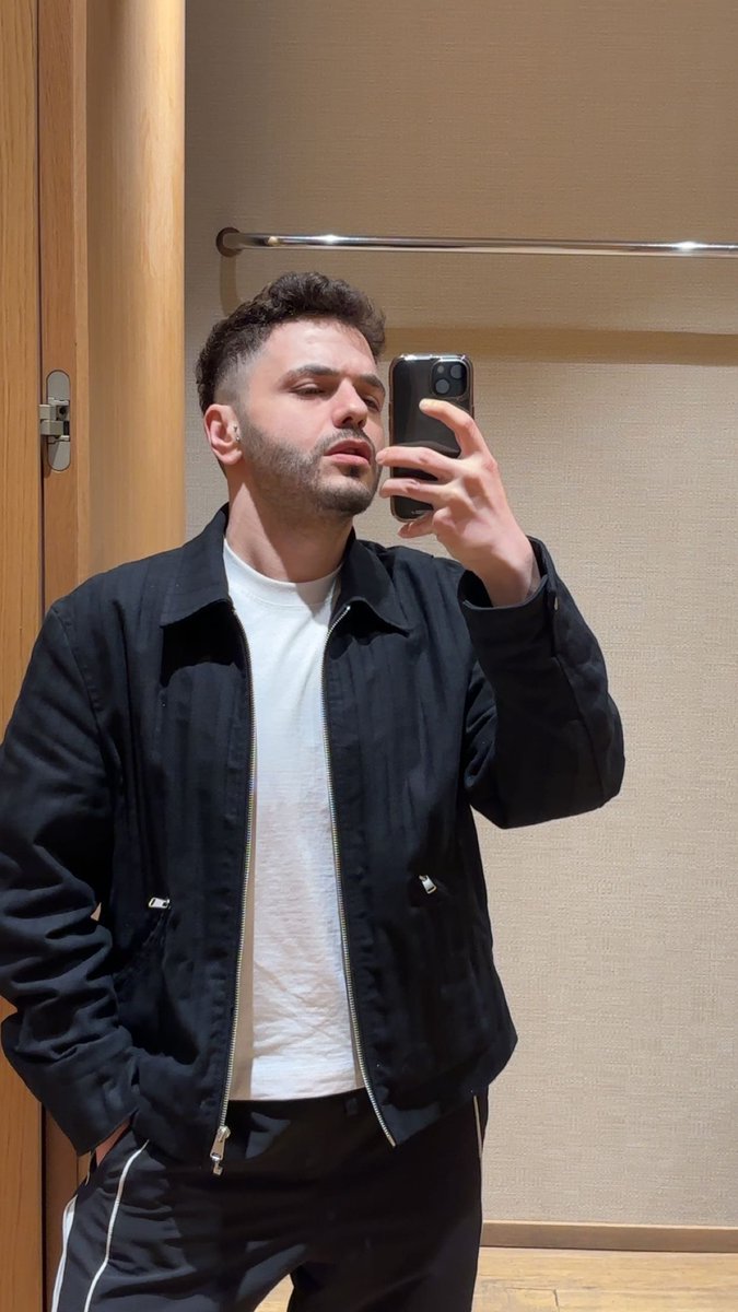 Tüm gün bu suratla nasıl caliscam