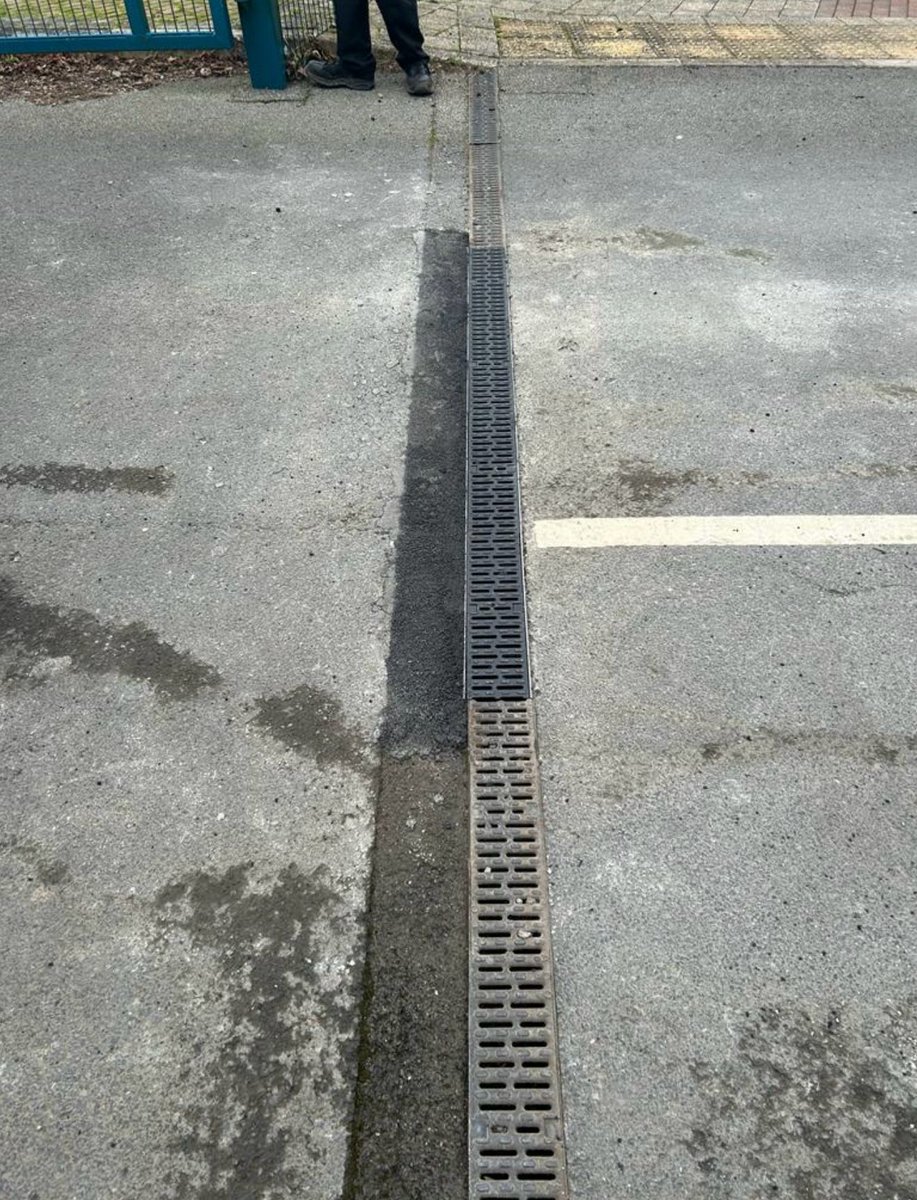 TotalConSwLtd's tweet photo. Another top job by the Total Construction SW team

We replaced a damaged drain + re-tarmacked a school car park entrance — all done out of hours to avoid disruption.
Swipe for the before &amp; after 
01179 860234
operations@totalconstructionsw.co.uk
#TotalConstructionSW #DrainRepair https://t.co/ZbYc2t3T8I