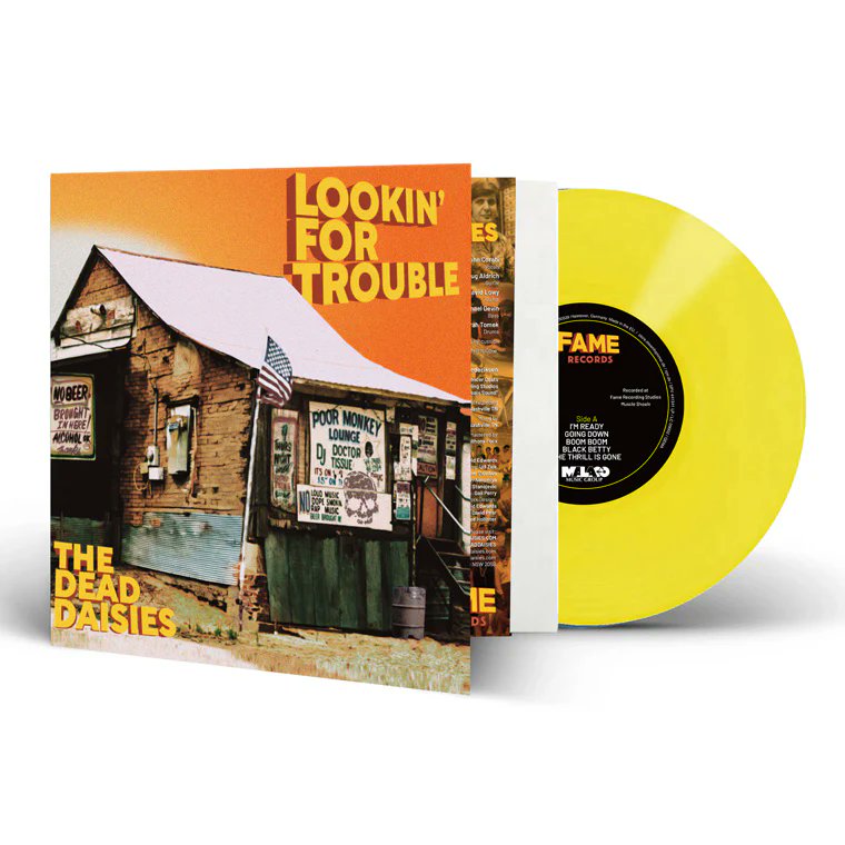 For our friends in the USA our ‘Lookin’ For Trouble' Blues LP in Limited - Special Edition Canary Yellow Vinyl is available to Pre Order in our US Merchandise Store!
Check it out: thedeaddaisies.forwardmerch.com/products/the-d…

#TheDeadDaisies #LookinForTrouble #BluesAlbum #BluesRock
