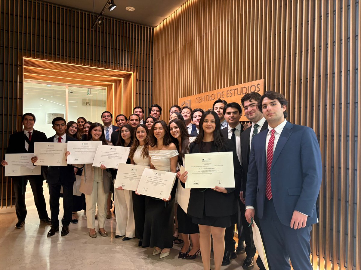 El pasado 22 de mayo, celebramos la clausura del Programa Internacional de Honores, una iniciativa conjunta del Centro de Estudios Garrigues y el Instituto Tecnológico de Monterrey, una de las universidades más reconocidas de América Latina.