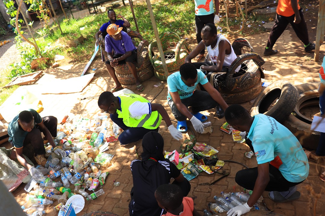 brian_lorika's tweet image. Waste Brand, Waste Audit (WABA) is essential in identifying the most polluters in our communities, thus holding them accountable. Ecocide is nolonger palatable, collective action is desirable. @activecitizensu @IOM_Uganda @BritishCouncil @UNEP @nbstv @OAF_ug @ubctvuganda