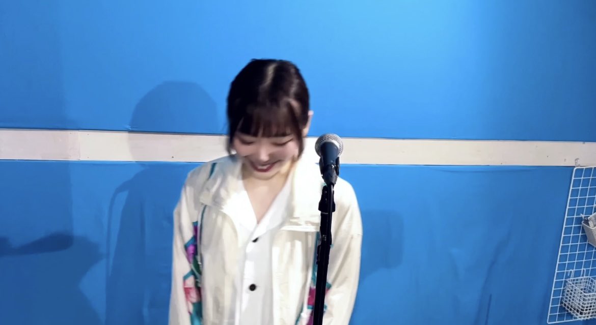 riu_rosetta's tweet image. バンド用の動画を撮影しました🎤📸
金曜日にバンドメンバーと動画編集するの
楽しみっ！！( ˶&apos;ᵕ&apos;˶)⸝♡
#ヨルシカ 
#歌い手さんMIX師さん動画師さん絵師さんPさんと繋がりたい 
#サーティワン 
#あいすを愛す
