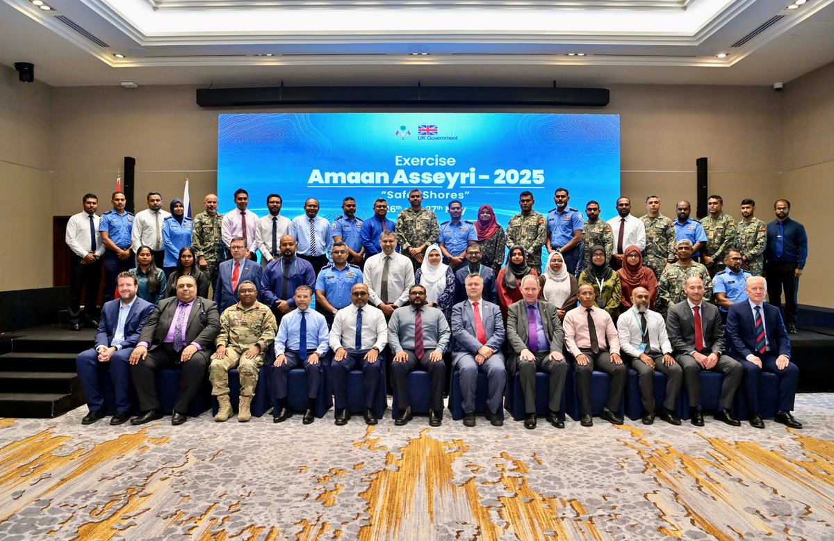 UK in Maldives ๐ฌ๐ง๐ฒ๐ป (@ukinmaldives) on Twitter photo It's been a busy week for us with Director <a href="/FCDOGovUK/">Foreign, Commonwealth & Development Office</a> Ben Mellor in ๐ฒ๐ป
From 26-27 May, alongside <a href="/presidencymv/">The President's Office</a> we conducted an emergency response capability exercise.
More details: gov.uk/government/newโฆ It's been a busy week for us with Director <a href="/FCDOGovUK/">Foreign, Commonwealth & Development Office</a> Ben Mellor in ๐ฒ๐ป
From 26-27 May, alongside <a href="/presidencymv/">The President's Office</a> we conducted an emergency response capability exercise.
More details: gov.uk/government/newโฆ