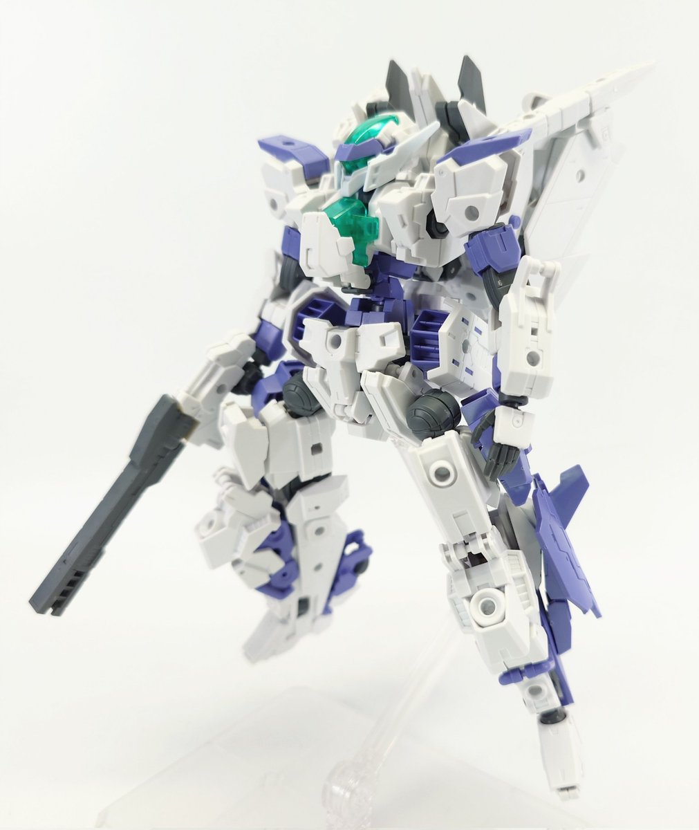 La2ma9242's tweet image. アーマメント "アーヴァイン"
地球連合軍所属可変式EXM
可変機能により大気圏内外問わず幅広い領域で運用可能な新型機。
新型フレームを使用し、高い機動力による高機動戦闘を行う。
本機はマスプロ(量産)モデルとなっており、多数のバリエーションが存在する
#30MM地球連合軍
#30MMAA開発計画