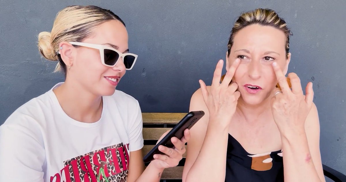 Laura: "Tienes la nariz chata, ojos claros y grandes, no te pareces a mí, entonces a quien te pareces? a tu padre, donante" #ViolediMTMAD15