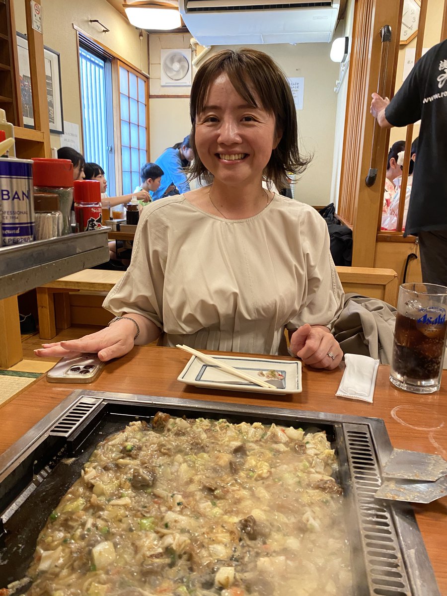 行政書士あゆみさんと食事。刺激になる話をたくさんお聞きしました。制作後もお互いの近況報告ができる関係が心地よいです。
#八百長 #キングオブモルックのスポンサー