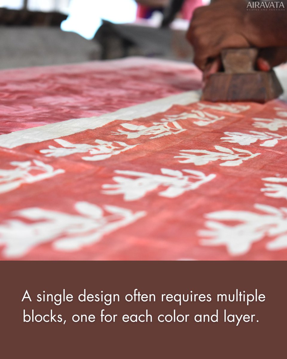 AiravataLife's tweet image. A peek at prints, one block at a time⛏️

airavatatextiles.com

#AiravataLife #HandBlockPrinting #BlockPrinting #HandPrinted #IndianTextiles #Hyderabad #Telangana #GlobalDesi #SouthIndia #MakeinIndia