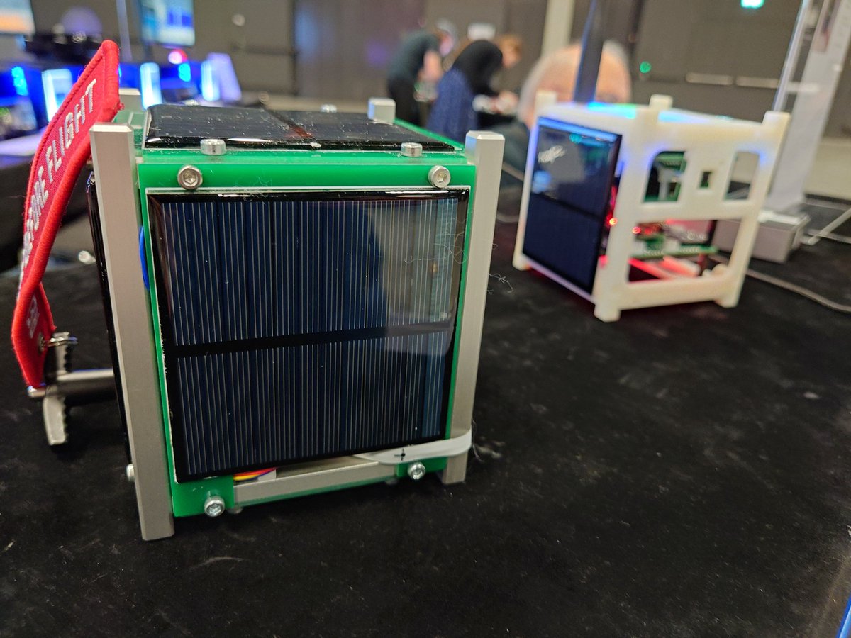 AMSAT-HB (@amsat_hb) on Twitter photo Welcome to the @fantasybasel 2025. Crew Day 1 is ready🚀📡🛰️
<a href="/ARISS_Intl/">ARISS - Amateur Radio on the ISS</a> <a href="/CubeSatSim/">CubeSatSim</a> #amsat #amateurfunk #cosplay #nerd #hamradio Welcome to the @fantasybasel 2025. Crew Day 1 is ready🚀📡🛰️
<a href="/ARISS_Intl/">ARISS - Amateur Radio on the ISS</a> <a href="/CubeSatSim/">CubeSatSim</a> #amsat #amateurfunk #cosplay #nerd #hamradio
