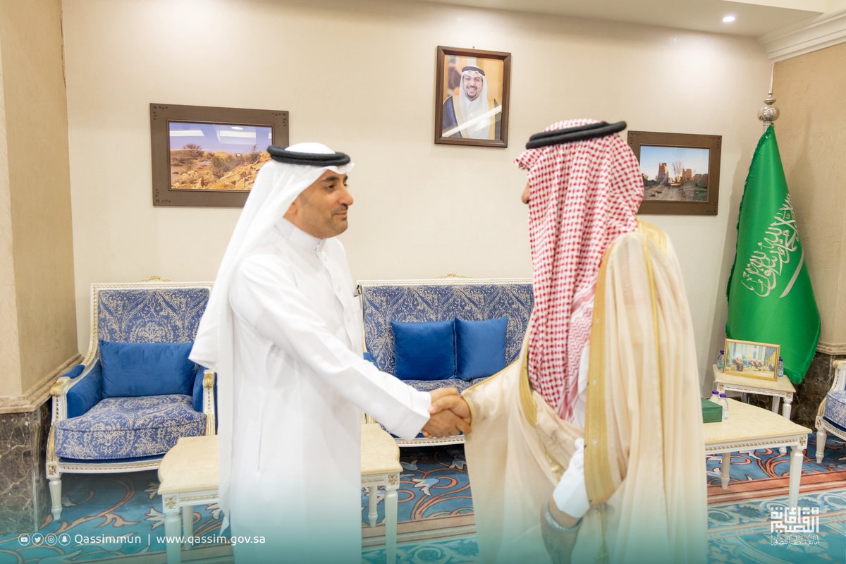 Qassimmun's tweet photo. استقبل أمين منطقة #القصيم م. محمد المجلي صباح اليوم بمقر #أمانة_منطقة_القصيم الرئيس التنفيذي لشركة جرين ستريم أ. عبداللطيف العبداللطيف حيث جرى بحث أوجه التعاون في الخدمات البيئية وسبل الحد من الانبعاثات الكربونية الناتجة عن النفايات ،ضمن جهود تحقيق الاستدامة البيئية. https://t.co/YTZxFsQU4T
