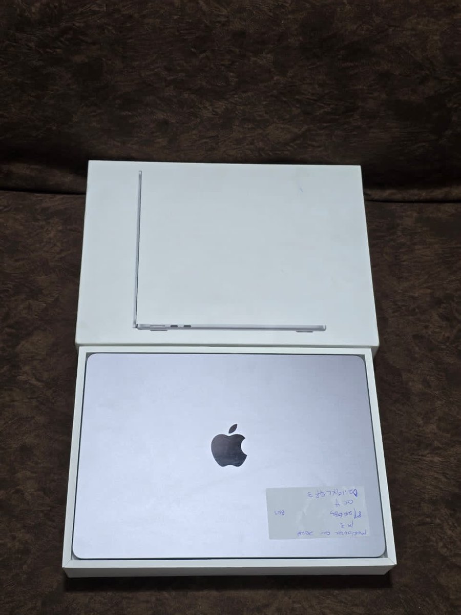 TechnologySolid's tweet image. 🇺🇸Openbox MacBook Air 2023 | 8gbram | 256gbSSD | M3Chip | cc: 4 |  8-core CPU with 10core GPU | Keyboard Light|  Touch iD | *1,500,000m* ---- with active Warranty till October 2025.
08135639049
Computer Village ikeja Lagos