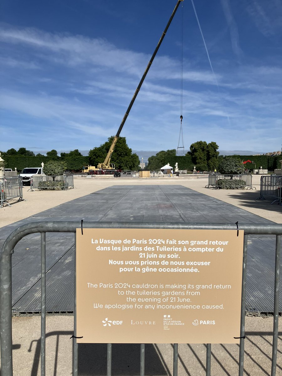 Idée de génie suite. C’est vrai que ça manquait aux Tuileries.