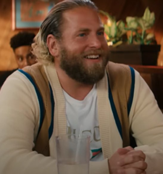 Jonah Hill tiene un parecido awesome a Bradley Cooper en su última película