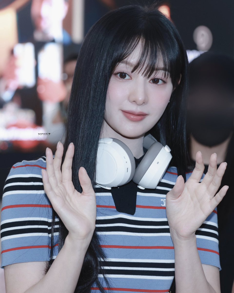 wonyouhk's tweet photo. 250528 GMP🛬📸

#김지원 #geewonii 
#KimJiWon #キムジウォン https://t.co/2LjVVxE7Qj