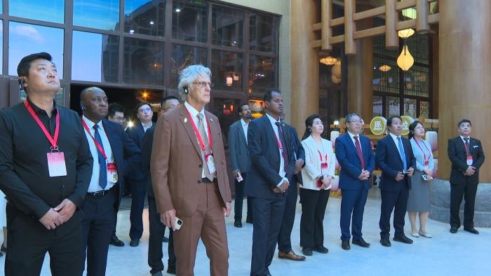 From May 28 to 30, around 80 guests from over 20 countries gathered in #Binzhou for the Binzhou International Sister Cities Day event. 

On the first day, they toured major industries and innovation centers and experienced the richness of cultural heritage. #InBinzhou #IFCCE