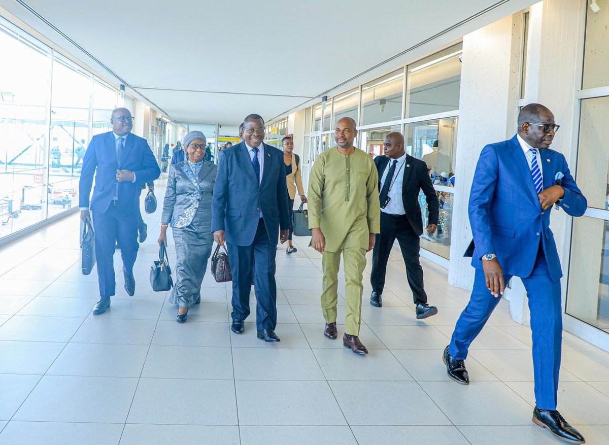 Tanzania High Commission | Nigeria (@ubalozinigeria) on Twitter photo H. E. Selestine Kakele, High Commissioner Designate of Tanzania to Cote d’Ivoire with Residence in Abuja, received H. E. Philip Mpango, Vice President of the United Republic of Tanzania who arrived in Abidjan to attend the <a href="/AfDB_Group/">African Development Bank Group</a> Annual Meeting, from 25 to 31 May, 2025. H. E. Selestine Kakele, High Commissioner Designate of Tanzania to Cote d’Ivoire with Residence in Abuja, received H. E. Philip Mpango, Vice President of the United Republic of Tanzania who arrived in Abidjan to attend the <a href="/AfDB_Group/">African Development Bank Group</a> Annual Meeting, from 25 to 31 May, 2025.