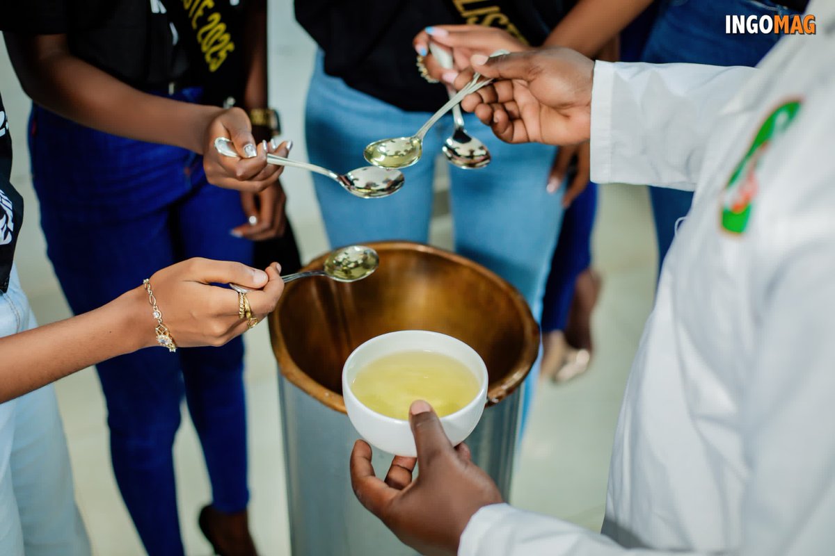 Il a été rappelé que les candidates, en tant qu’ambassadrices du #Burundi, ont un rôle crucial à jouer dans la promotion des richesses culturelles et touristiques du pays. Cette expérience leur offre une opportunité précieuse de valoriser le thé burundais, produit d’excellence,