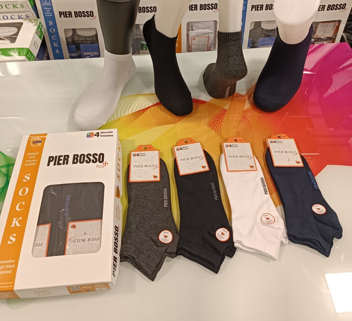 DesignsBossBig's tweet image. Step up your style — one pair at a time.
📷 Premium men’s socks only at Big Boss Designs.
📷 Sonalux Building, Opposite Family Bank, Moi Avenue, Nairobi
📷 0739 665299
#BossStyle #MensSocks #BigBossDesigns