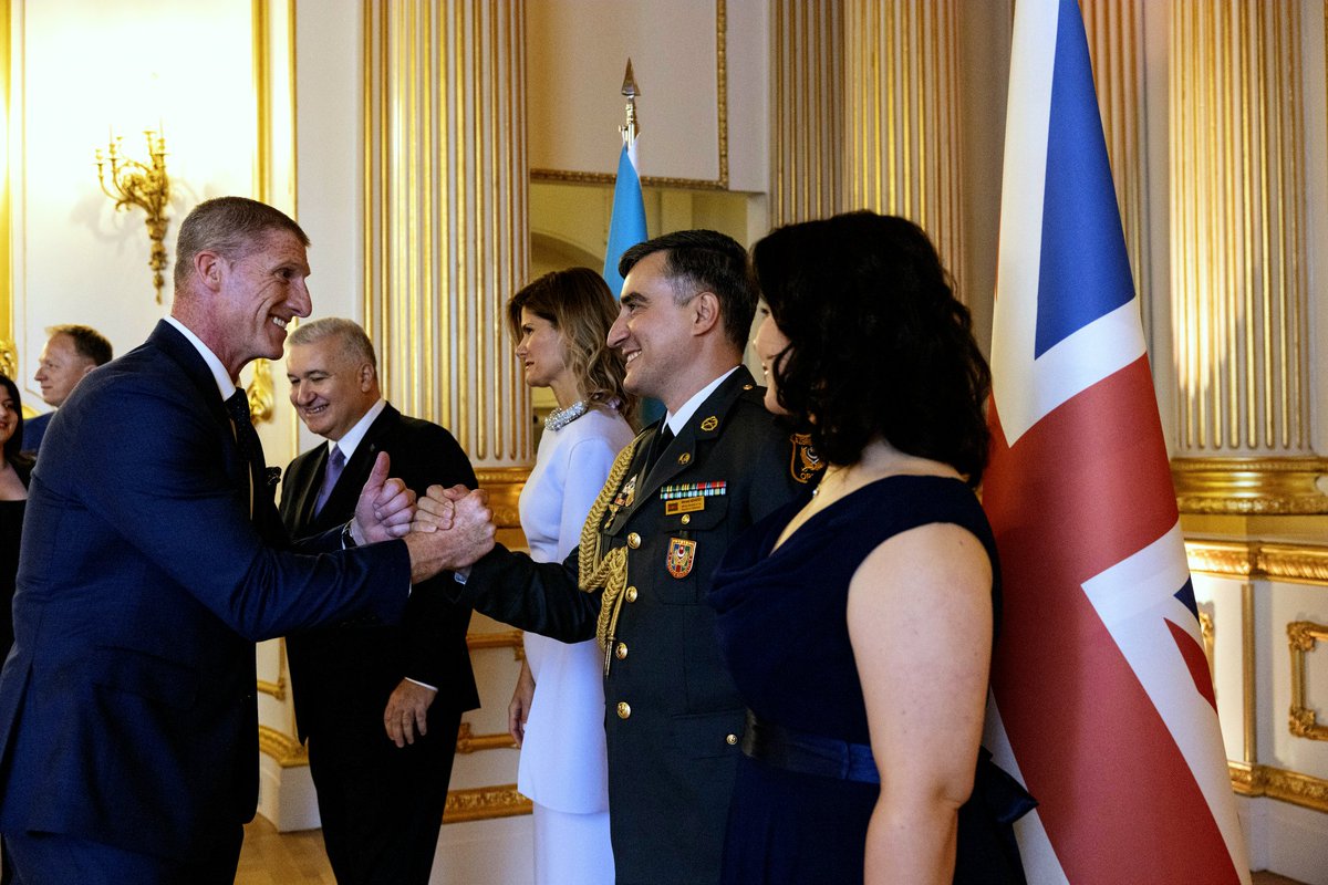 Thank you to so many friends &amp; distinguished colleagues for joining our well-attended celebration of Azerbaijan's Independence Day &amp; the Armed Forces Day at the majestic Lancaster House in London!

Together, we celebrate Azerbaijan &amp; the strong Azerbaijan-U.K partnership 🇦🇿🫱🏻‍🫲🏽🇬🇧